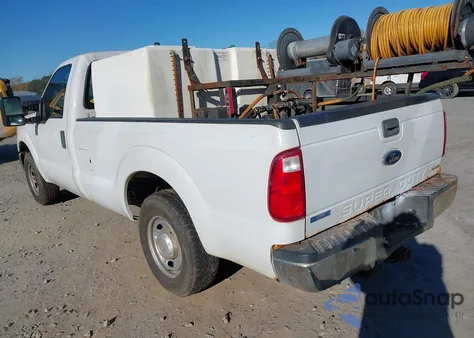 2016 Ford F-350 Xl z USA, uszkodzony, nr VIN 1FTBF3A69GEC06071